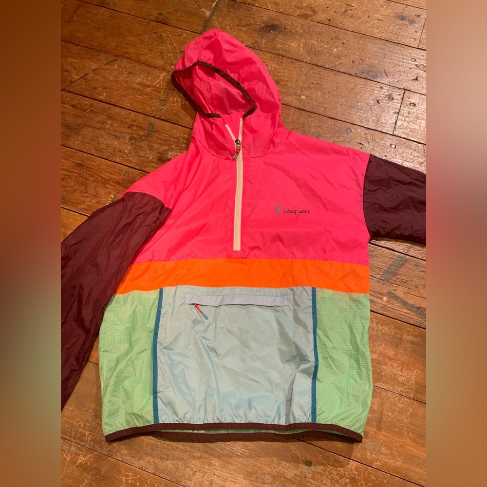 NWOT Cotopaxi Teca Halfzip Windbreaker size SM super cute - be vibrant, be seen